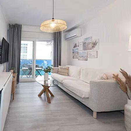 Apartment Centro Life 3a Casasol - Town Centre, 300m From Balcon De Europa *